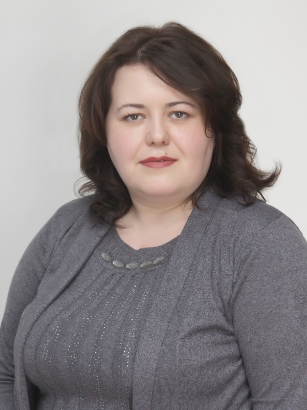Чернышова Анна Сергеевна.